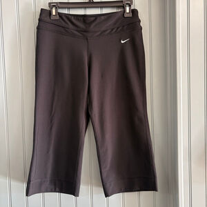 Nike Black Dri-FIT Capris Size S